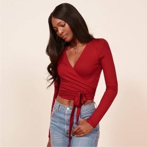 Reformation pelato top cherry S